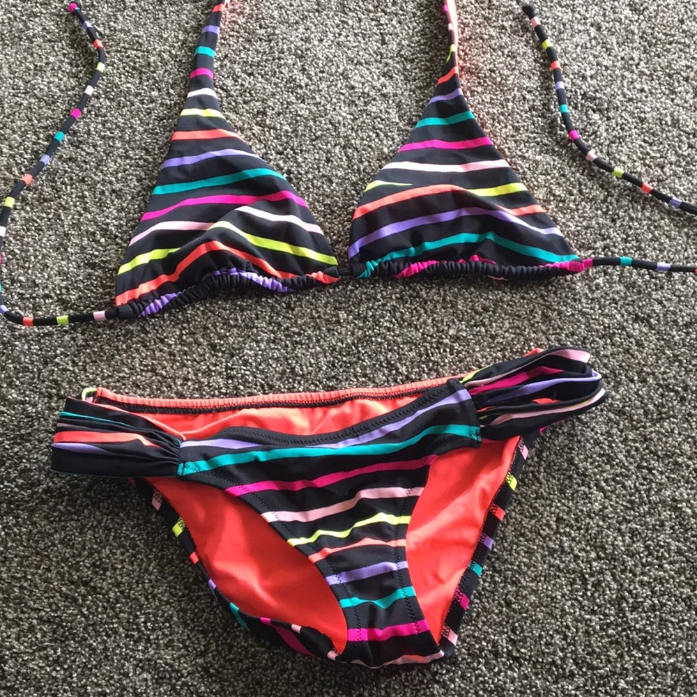 Stripped bikini